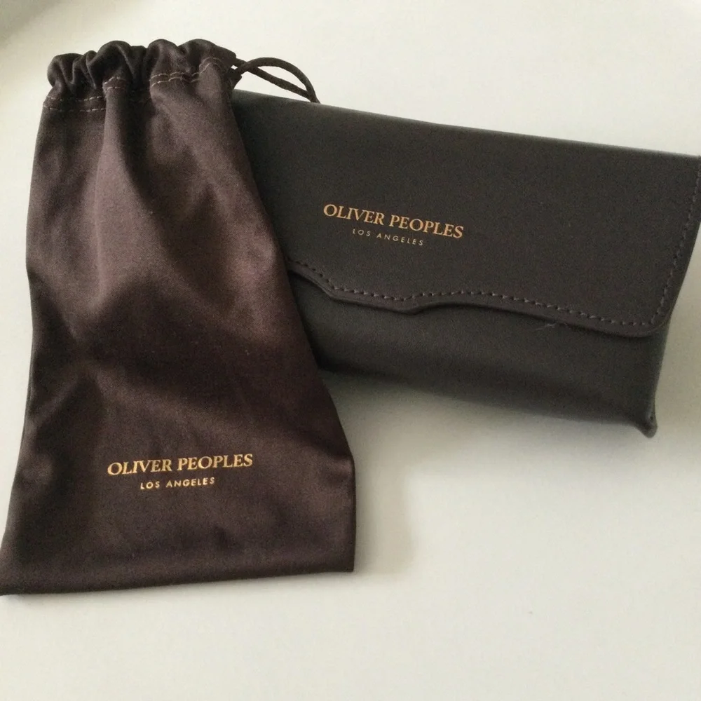 OLIVER PEOPLES SUNGLASSES CASE BROWN FELT LINED MAGNETIC CLOSE WITH POUCH